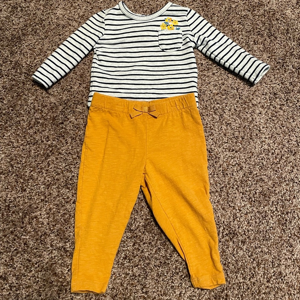 Carters 2 piece set